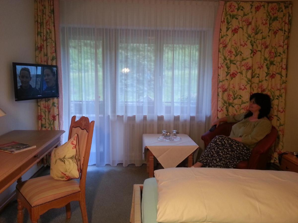 Hotel Garni Seebachstueble Titisee-Neustadt Ruang foto