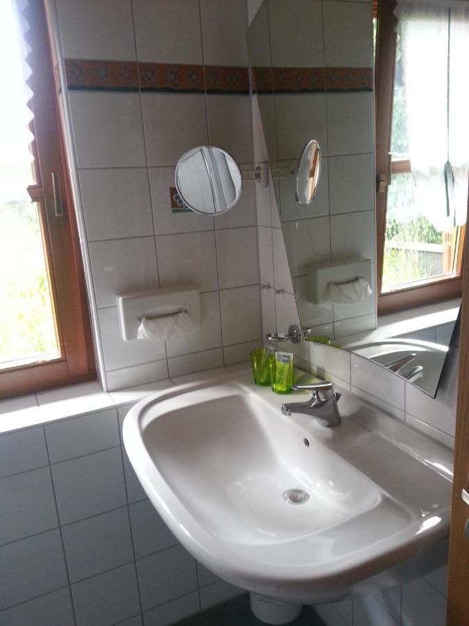Hotel Garni Seebachstueble Titisee-Neustadt Bagian luar foto