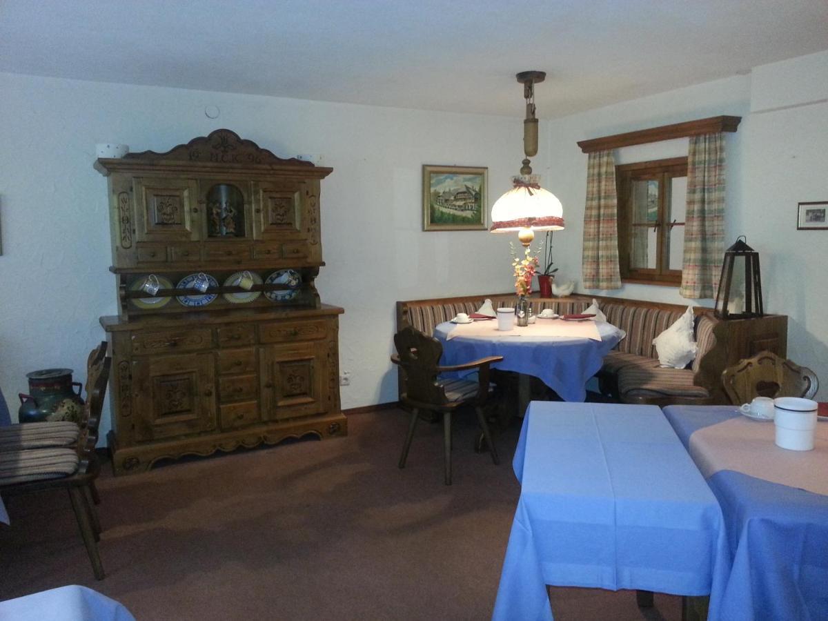 Hotel Garni Seebachstueble Titisee-Neustadt Bagian luar foto