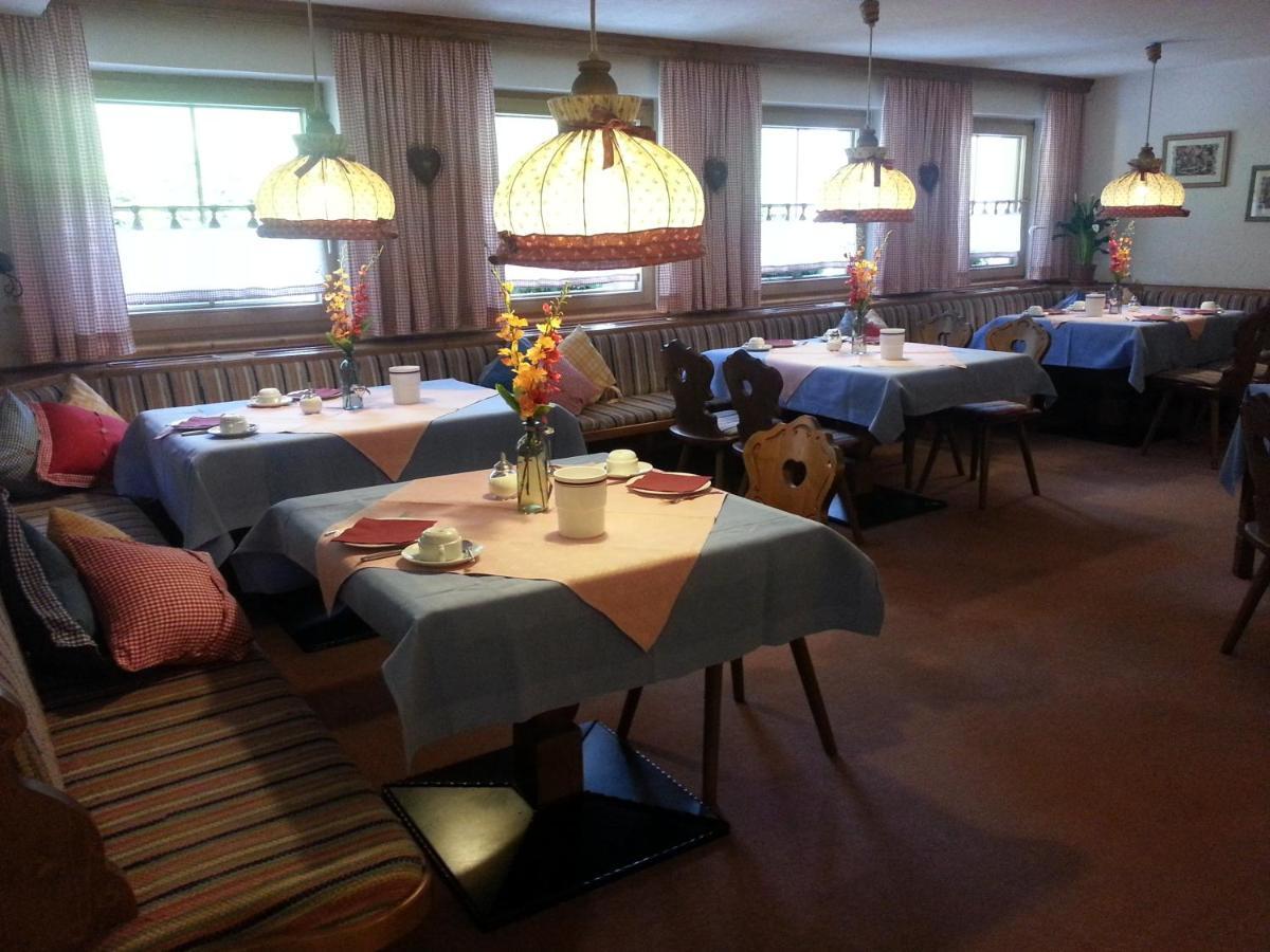 Hotel Garni Seebachstueble Titisee-Neustadt Bagian luar foto
